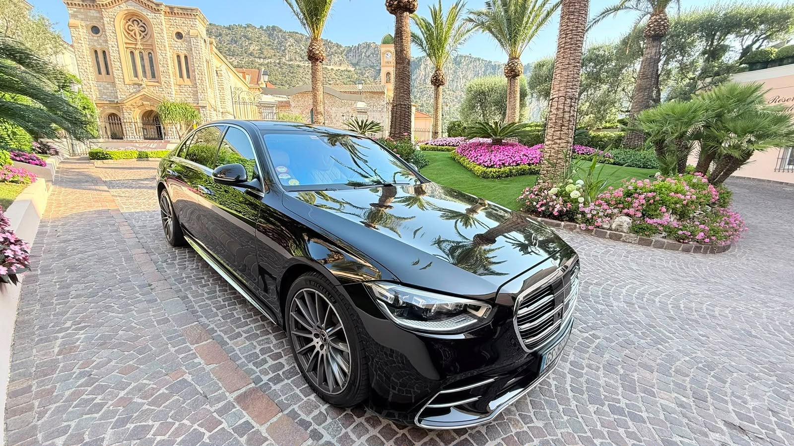 Service chauffeur privé Antibes et Hôtel du Cap-Eden-Roc